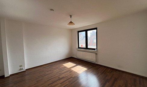 1.5-room apartment for rent in Cologne (no references required).