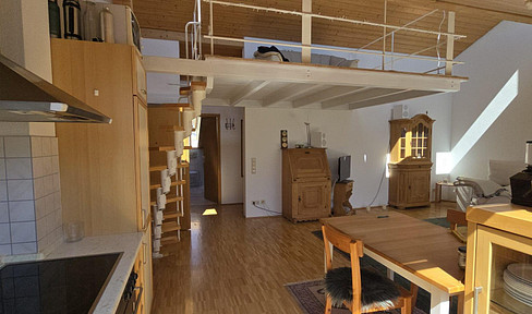 2-room apartment with attic space in Ludwigshafen, Lake Constance.
