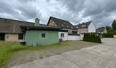 Gewerbegrundstück 2.635 m² mit Büro, Sozialräumen & Unterstellflächen