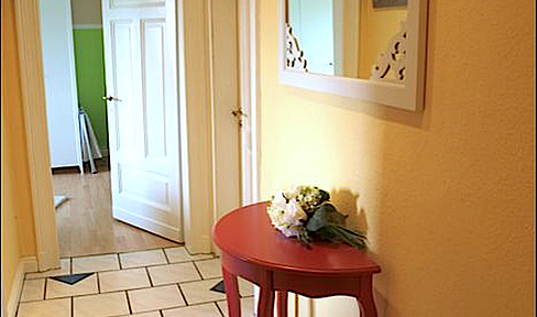 Behagliches Single Apartment möbliert, Elberfeld Nähe Rathaus St. Josef, ruhige Lage Nordbahntrasse