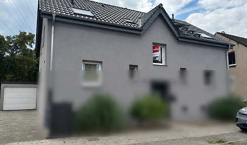 A feeling of home, not just an apartment | 147 m² | private garden with pool | large garage | no commission fees.