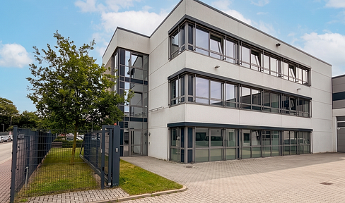 Provisionsfrei: Moderne Büros ab 20 m² in Braak – repräsentativ, top ausgestattet