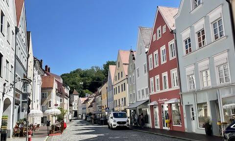 Laden in der Altstadt von Landsberg in kernsaniertem mittelalterlichen Stadthaus