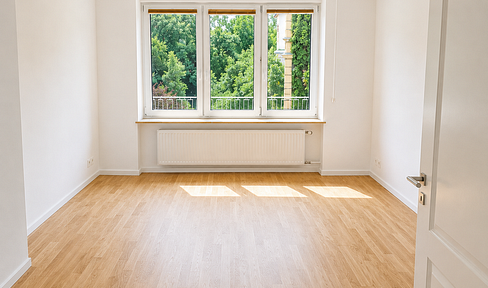 First occupancy of a 3-room apartment with a balcony and renovated kitchen.