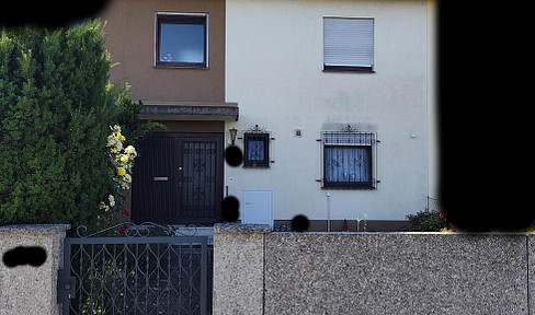 Reihenmittelhaus mit 4 Zimmern und Garage