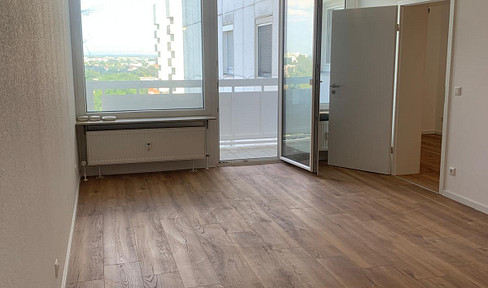Brand new apartment after renovation: Bright 2.5-room apartment with a wide view, elevator, and underground parking in Heusenstamm.