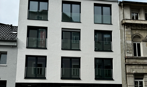 Schicke Penthousewohnung mit Balkonin  Alt Mülheim Neubau