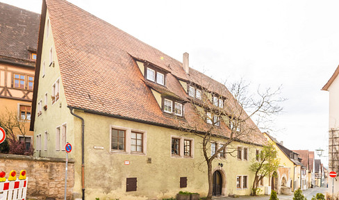 *Beautiful multi-family house in the old town of Rothenburg ob der Tauber!* *No commission fees!*