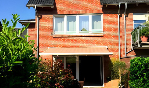 Luxurious earth-sheltered home in the heart of Meerbusch-Büderich.