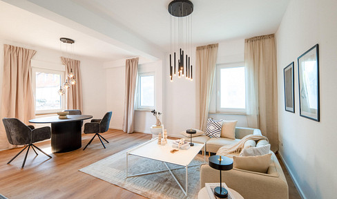 Sofort einziehen: Provisionsfreies, vollrenoviertes EFH mit Garten