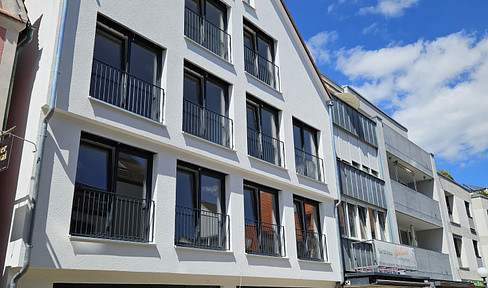 Beautiful, nearly new "duplex apartment" on the top floor, for rent in the city center of Aalen.