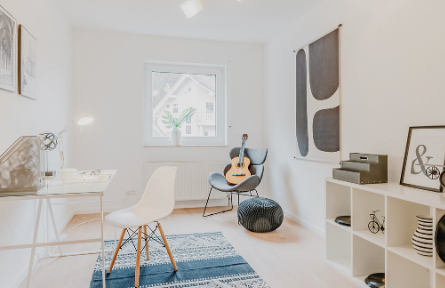 Moderne 2-Zi-ETW in Butzbach - Balkon – energetisch saniert - bezugsbereit und provisionsfrei!