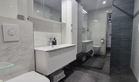 Modern 4.5-room apartment, 105 square meters, located on the ground floor with 2 balconies, in a quiet, wooded area near Mühlacker.
