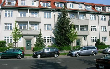 Bright 2-room apartment (furnished) in Berlin-Johannisthal.