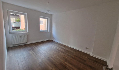 Well-maintained 2-room apartment with a daylight bathroom in Nuremberg.