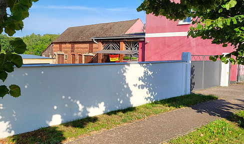 Einfamilienhaus mit großem Grundstück 6.690 m²