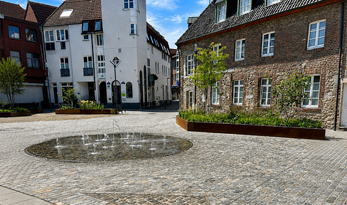 Großzügige Einheit in Stolberg mit vielseitigem Nutzungspotential