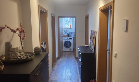 Schöne helle meu renovierte 3-Zimmer-Wohnung in Wallersdorf zu vermieten