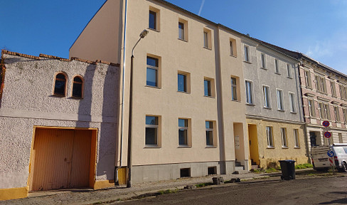 3-Zimmer-Wohnung an der THB: Kamin, Mieterstrom & Garten