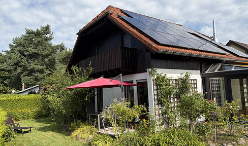 Provisionsfrei in die Zukunft! EFH mit Wärmepumpe und PV nahe Wald und Wasser