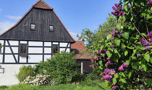 Historisches Bauernhaus | Raum für eigene Ideen auf einem Vierseitenhof