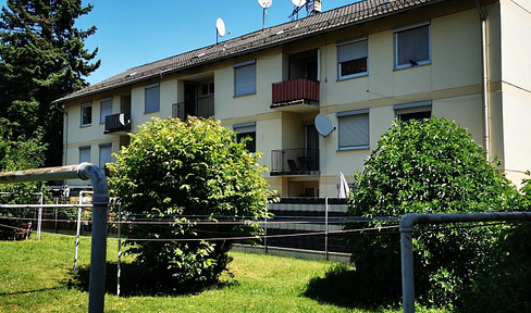 Renovated 2-room apartment in a central location – close to the Straubing train station and the old town.