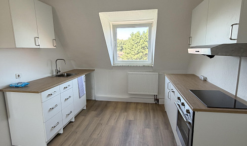 Renovated attic apartment in a central location in Bottrop-Boy.