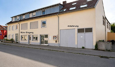 300 square meters of commercial space in 88250 Weingarten – suitable for offices, showrooms, storage, and shipping.