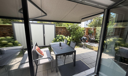Home feeling: This maisonette apartment features a garden, is spread over 3 levels, has its own entrance, and offers 119 square meters of living/usable space.