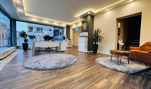 Premium shared office space, ready for immediate occupancy, fully equipped.