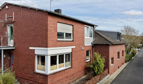 Freistehendes Einfamilienhaus mit Einliegerwohnung