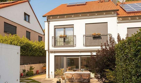 Modern living comfort and high-quality details at Moniberg.