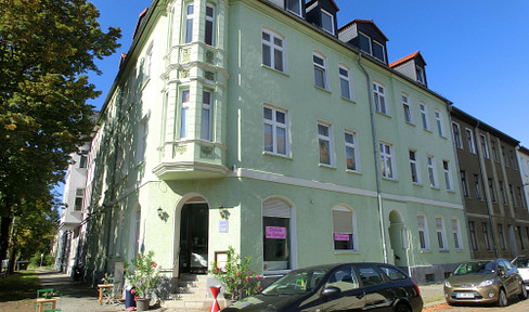 Modernisiert, großzügig, zentral – 2-Raum-Wohnung in Dessau