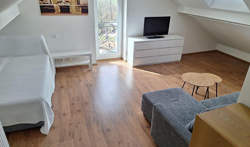 Bright, modern, and furnished one-room apartment in Kemnat.