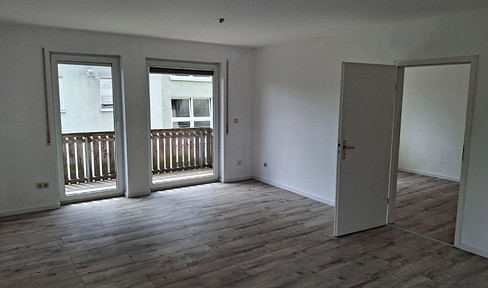 Helle 2-Raum Wohnungen mit Balkon