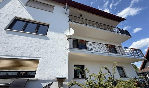 Frisch renovierte 4-Zimmer-EGW in Züntersbach– Großer Balkon, barrierearmes Bad & Top-Anbindung