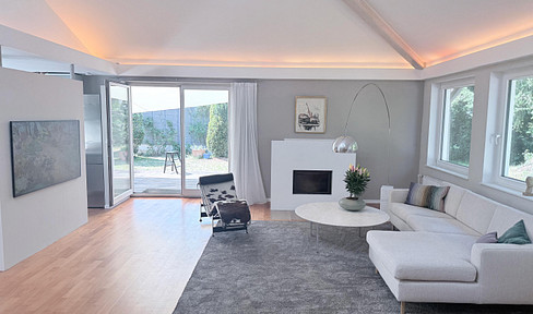 Exklusive möblierte Doppelhaushälfte mit 175 m², großem Privatgarten und Loftcharakter in Gräfelfing