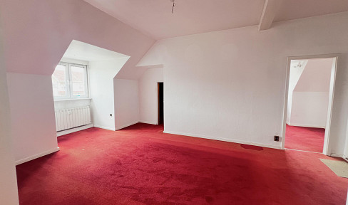 Provisionsfrei in Westend: Helle bezugsfreie 3-Zimmer Dachgeschosswohnung am Steubenplatz