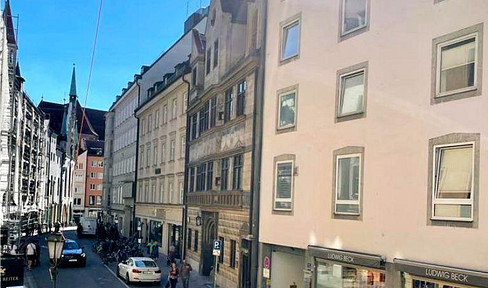 Startups willkommen - Altbau-Büro, direkt am Marienplatz, 1 oder 2 Räume mietbar, abschließbar, 6+8