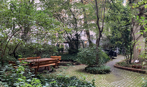 Provisionsfreie 56m² Altbau-Wohnung mit neuem Dach und neuer Heizung im Heckmannufer, Wrangelkiez