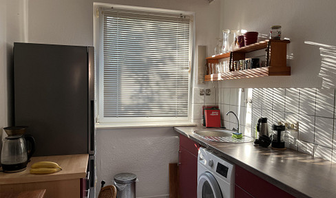 2 Zimmer Wohnung mit Balkon in Duisburg Neudorf Süd