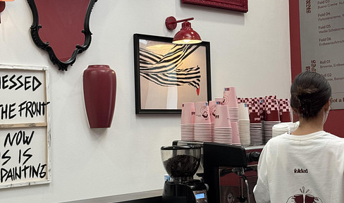 Folded Creperie & Café for sale – 39 m² – Prime location in Mannheim.