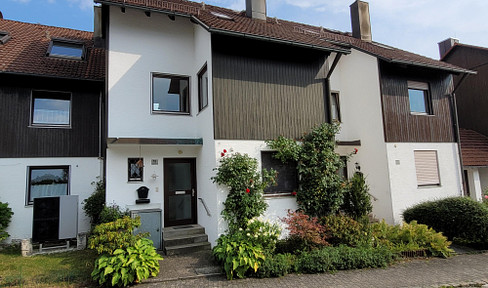 Großzügiges Reihenmittelhaus in Eching- von privat
