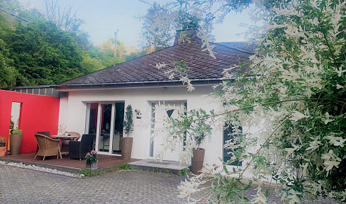 Exklusives Landhaus mit 1.600 m² Grundstück | Waldrand | Panoramablick | 430.000 €