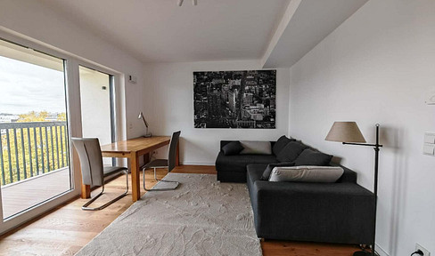 New, excellent location!! 2-room apartment with fully furnished kitchen - Directly next to the S-Bahn (suburban train).