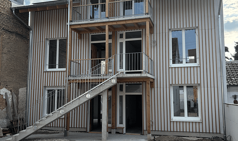 Architekten-Loft mit großer Terrasse und Garten