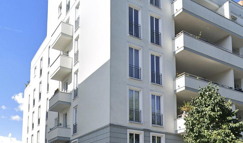 NEU modernisierte 2 Zimmer WHG mit Küche in der Bestlage