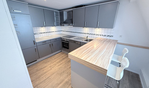 Modern Elegance: Stylishly renovated penthouse apartment in a prime location.