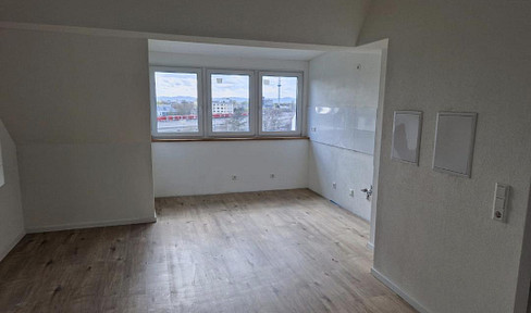 Zwei DG Wohnungen