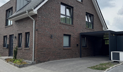 Ländliche Doppelhaushälfte in ruhiger Nachbarschaft